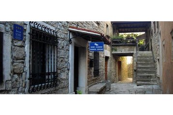 Hrvatska Privát Grožnjan, Eksterijer